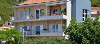 Apartments Antonio - One Bedroom Apartment with Balcony and Sea View - 3