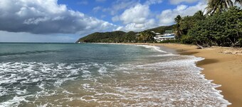 Couples Paradise - Villa BosqueMar, El Cocal Beach