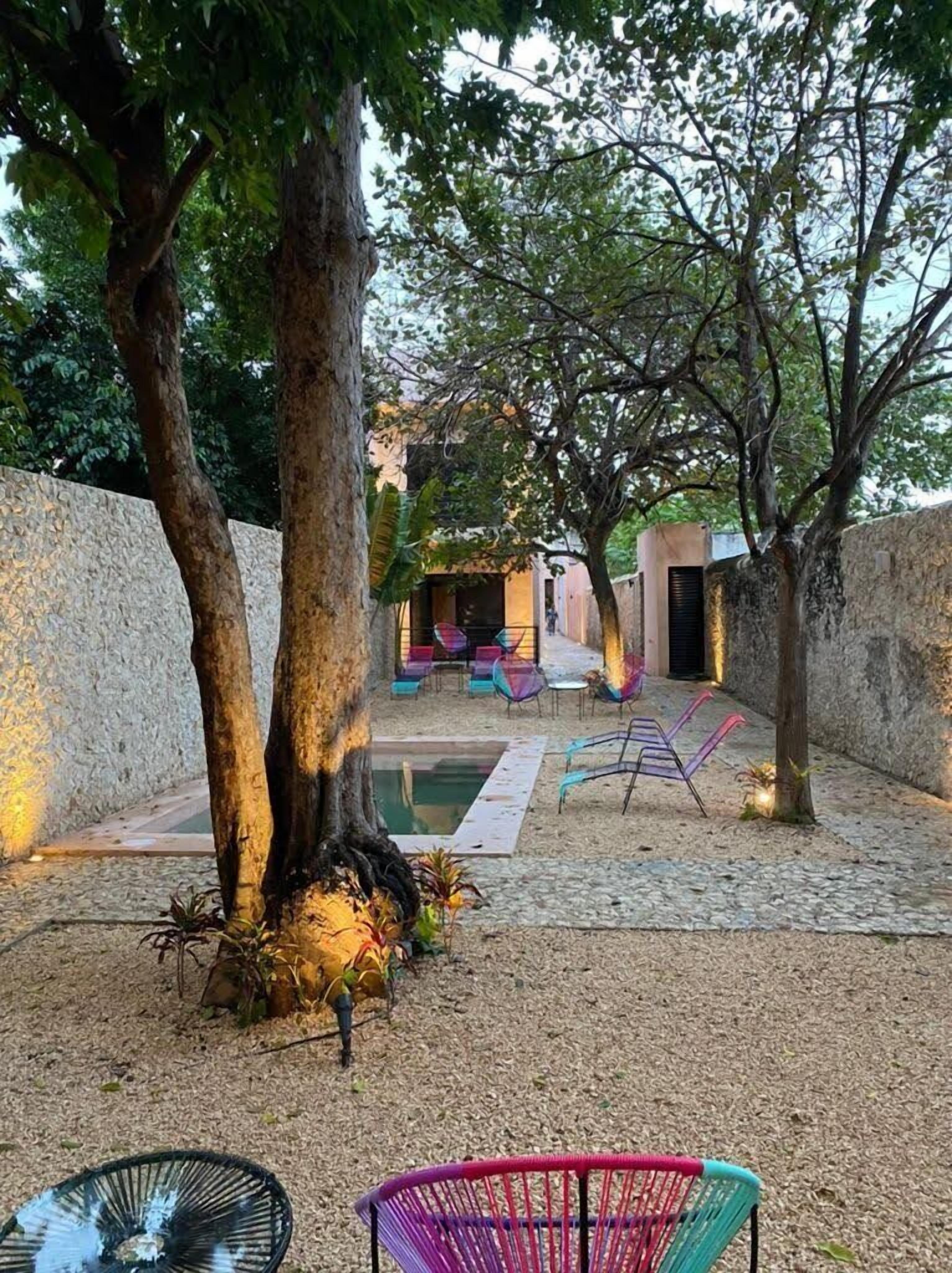 Kolam renang terbuka 