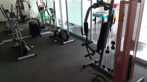 健身设施