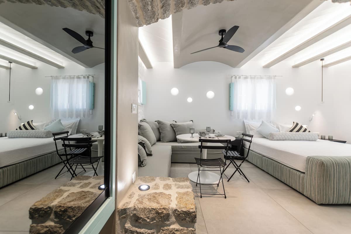 Executive Suite with Private Jacuzzi | 2 bedrooms, premium bedding, in-room safe, soundproofing