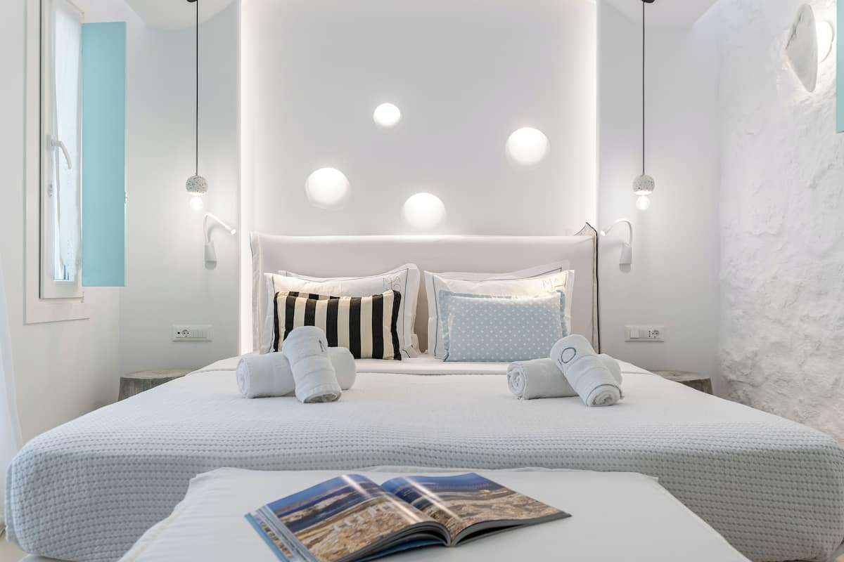 Majo Two Bedroom Villa with Private Pool | 2 bedrooms, premium bedding, in-room safe, soundproofing