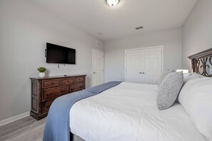 4 bedrooms, iron/ironing board, travel cot, WiFi