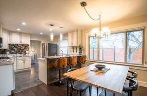 Dining - Office|Long Stays|Garage (Salt Lake City)