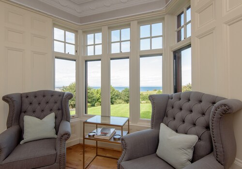 A unique, spectacular detached home in a much sought-after area with unbeatable panoramic sea views.