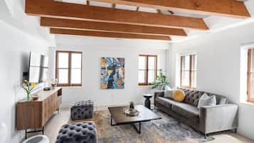Exclusive Apartment | Living area | TV