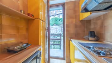 Mikrowelle, Kochgeschirr/Geschirr/Besteck