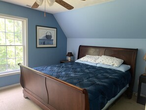 4 bedrooms, free WiFi, bed sheets