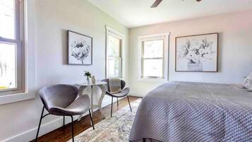 2 Schlafzimmer, Bügeleisen/Bügelbrett, WLAN, Bettwäsche