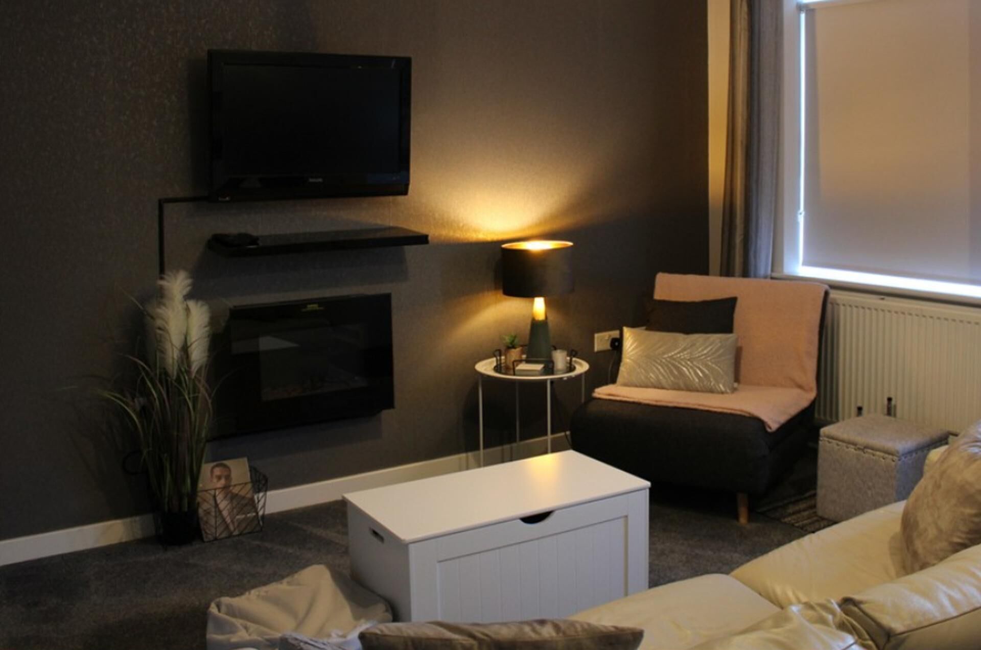 30-inch TV with digital channels, fireplace