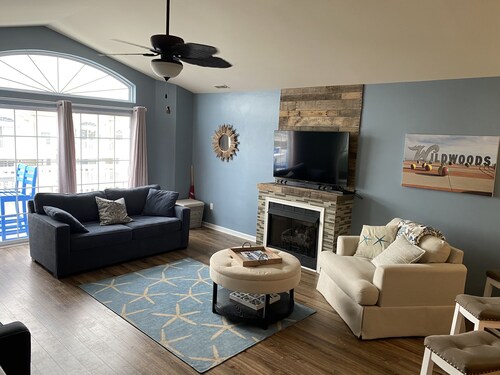 Stay near fun at Morey's Piers - North Wildwood 3-Bed Condo
