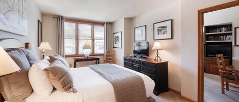 Condo, 2 Bedrooms | 2 bedrooms, iron/ironing board, free WiFi