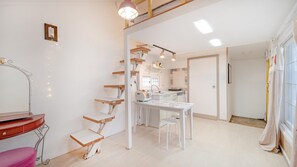 Rom – basic, 1 soverom (A101) | 1 soverom og wi-fi (inkludert)