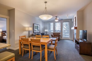Dining - Fraser Crossing/Founders Pointe, Condo | 2 Bedroom (Select-Rated Condo 3311) (Winter Park)