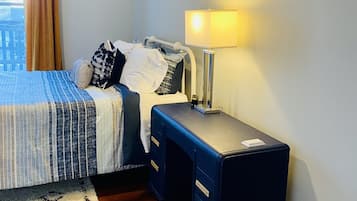 Loft Desain | 2 kamar tidur, busa memori, dan didekorasi berbeda-beda