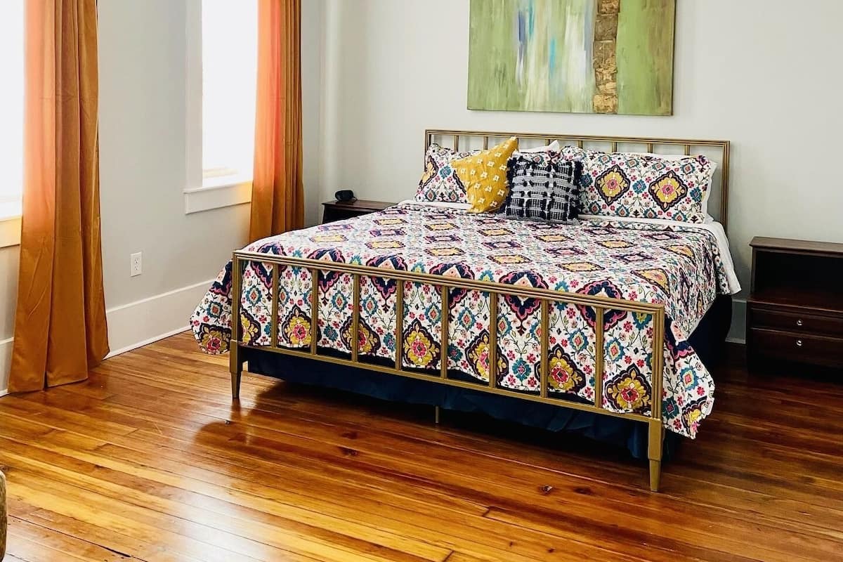 Design Loft | 2 bedrooms, memory foam beds, individually decorated