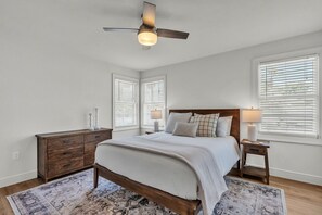 3 habitaciones, cuna de viaje, wifi gratis y ropa de cama