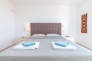 2 quartos, Wi-Fi de cortesia, roupa de cama