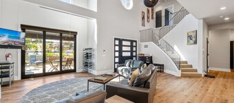 3BR Luxury, Near Beach/Disney; Pool is +$99/night