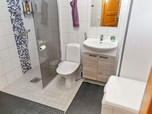 Inside other - Alppitalo sinitähti 9 as 1 by Interhome (Nilsiä)