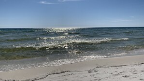 Unclassified image, 3 of 26, button - TOTAL BEACH VIBE with additional amenities for that perfect getaway.   (Panama City Beach)