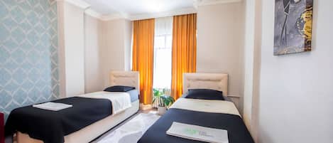 1 chambre, literie de qualité supérieure, bureau
