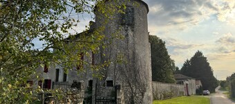 Property full of charm, spacious rooms in the countryside