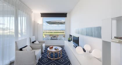 Villa Giuliva: A bright and sunny one-story villa located in Favignana, in the wonderful archipelago of the Egadi Islands, with Free WI-FI.