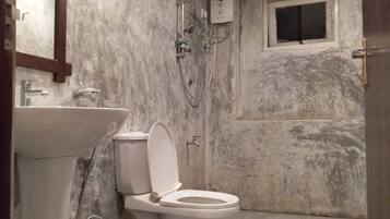 淋浴設備、坐浴桶