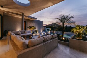 Garden view - Concrete Retreat (Canggu)