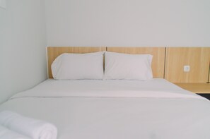 2 bedrooms, iron/ironing board, free WiFi, bed sheets - Simply And Comfort Living 2Br At Transpark Bintaro Apartment (South Tangerang)