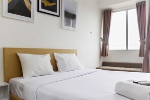 Room | 1 bedroom, free WiFi, bed sheets - Simple And Comfort Studio At Riverview Jababeka Apartment (Cikarang)