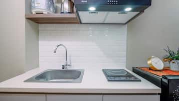 Room | Private kitchen | Fridge, stovetop, electric kettle, cookware/dishes/utensils