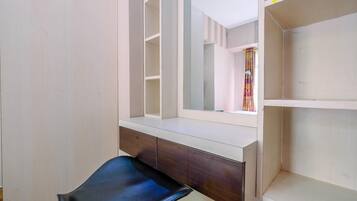 Room | 3 bedrooms, free WiFi, bed sheets