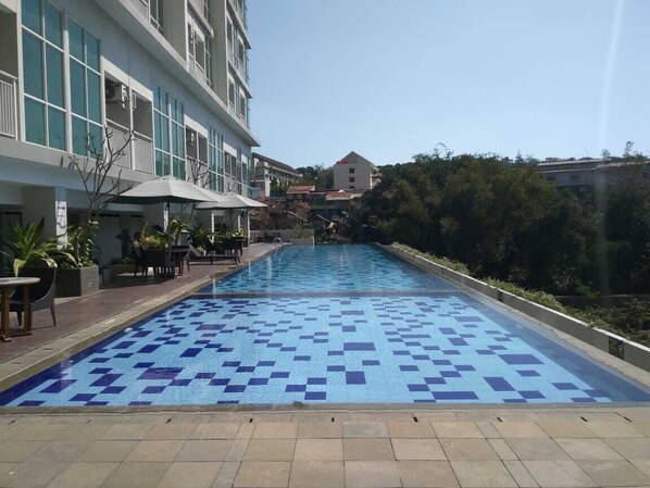 Piscina a l'aire lliure