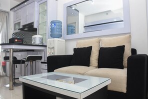 Room | Living area | TV - Best Deal And Comfort 2Br At Bassura City Apartment (Jakarta)