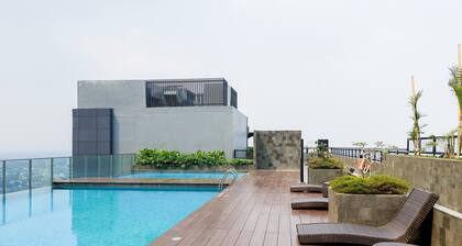 Comfy And Minimalist Studio At Embarcadero Bintaro Apartment