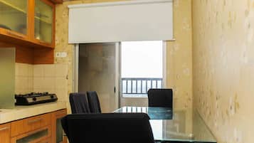 Room | 2 bedrooms, free WiFi, bed sheets