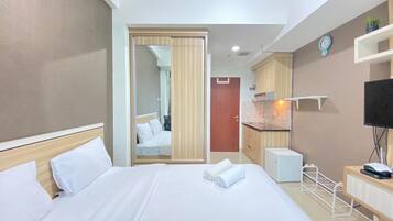 1 bedroom, free WiFi, bed sheets