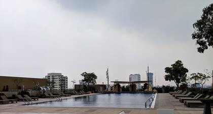 Vibrant And Luxurious 2Br Apartment At Trillium Residence Surabaya