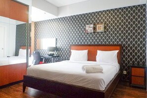 Room | 2 bedrooms, bed sheets - Vibrant And Luxurious 2Br Apartment At Trillium Residence Surabaya (Surabaya)