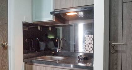 Cozy Stay Studio Apartment At Taman Melati Surabaya