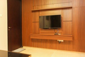 Interior - Nice and Enjoy 1BR at Sudirman Suites Apartment (Jakarta)