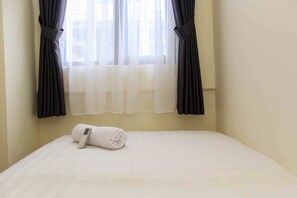 Room - Comfort And Serene 2Br At Meikarta Apartment (Cikarang)