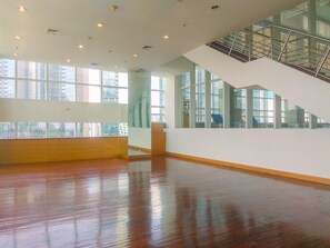Exterior - New Furnished And Comfortable 2Br At The Mayflower Apartment (Jakarta)