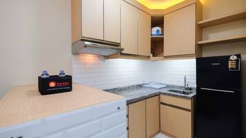 Kamar | Dapur pribadi | Lemari es, kompor, dan peralatan masak/sendok-piring