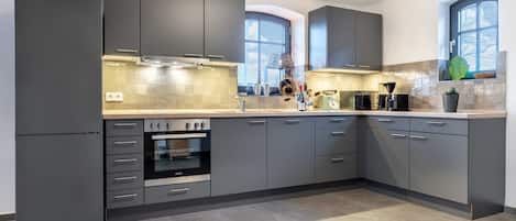 Fridge, microwave, oven, dishwasher