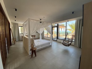 Royal Suite, Hot Tub, Sea View | 1 bedroom, Egyptian cotton sheets, premium bedding, down comforters