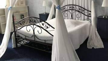 Ropa de cama de alta calidad, wifi gratis y ropa de cama