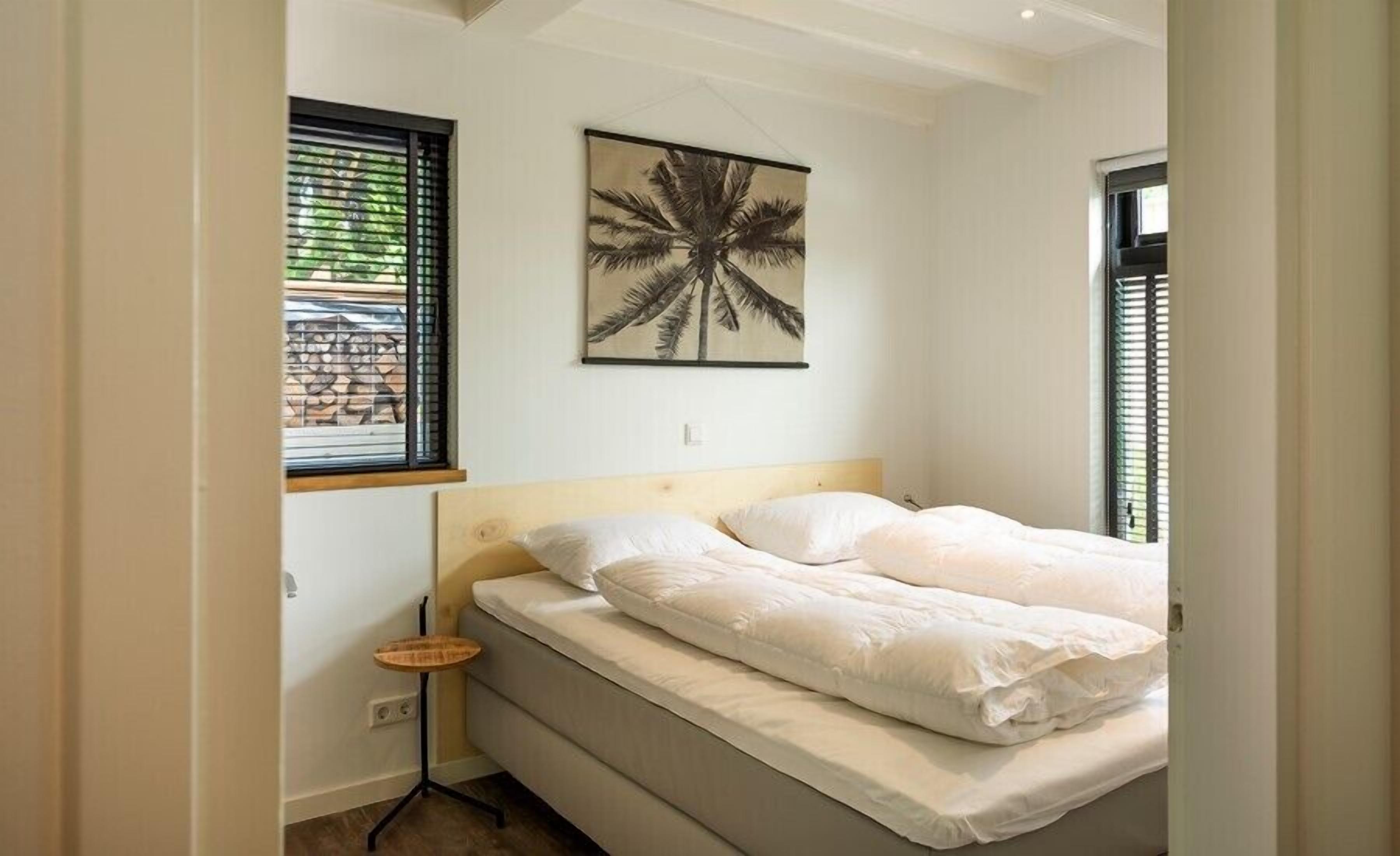 4 slaapkamers, een strijkplank/strijkijzer, wifi, beddengoed